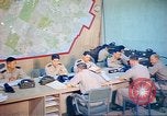 Standbild Luftangriffe Südostasien, 1962, aus Sekunde 26 historischem Filmmaterial Videoclip 65675058009