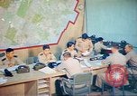 Standbild Luftangriffe Südostasien, 1962, aus Sekunde 39 historischem Filmmaterial Videoclip 65675058009