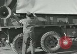 Immagine di Regno Organizzazioni di assistenza Isola di Bougainville Papua Nuova Guinea, 1944, secondo 25 filmato di repertorio 65675058024