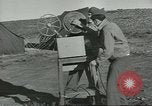 Immagine di Regno Organizzazioni di assistenza Isola di Bougainville Papua Nuova Guinea, 1944, secondo 32 filmato di repertorio 65675058024