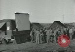 Immagine di Regno Organizzazioni di assistenza Isola di Bougainville Papua Nuova Guinea, 1944, secondo 35 filmato di repertorio 65675058024