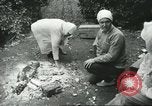Image sélecteurs orange américain mexicain Farmersville California USA, 1968, de la seconde 18 séquences d'archives historiques vidéo 65675058039