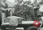 Standbild mexikanischen American orange Picker Farmersville California USA, 1968, aus Sekunde 16 historischem Filmmaterial Videoclip 65675058042