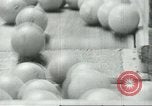 Standbild Verpackung Orangen zum Verkauf Farmersville California USA, 1968, aus Sekunde 38 historischem Filmmaterial Videoclip 65675058043