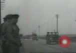 Immagine di Una città in rovina Berlino Germania, 1945, secondo 9 filmato di repertorio 65675058044