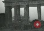 Immagine di Una città in rovina Berlino Germania, 1945, secondo 40 filmato di repertorio 65675058044