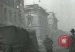 Immagine di Una città in rovina Berlino Germania, 1945, secondo 55 filmato di repertorio 65675058044