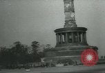 Immagine di Berlino occupata dai sovietici Berlino Germania, 1945, secondo 29 filmato di repertorio 65675058045