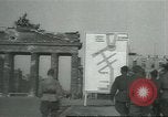 Immagine di Berlino occupata dai sovietici Berlino Germania, 1945, secondo 52 filmato di repertorio 65675058045