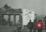 Immagine di Berlino occupata dai sovietici Berlino Germania, 1945, secondo 54 filmato di repertorio 65675058045