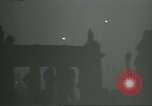 Image Victoire des alliés célébré à Berlin Berlin Allemagne, 1945, de la seconde 5 séquences d'archives historiques vidéo 65675058046