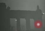 Image Victoire des alliés célébré à Berlin Berlin Allemagne, 1945, de la seconde 20 séquences d'archives historiques vidéo 65675058046
