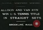 Image ouvrir en double masculin Brookline Massachusetts USA, 1931, de la seconde 1 séquences d'archives historiques vidéo 65675058049