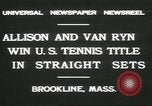 Image ouvrir en double masculin Brookline Massachusetts USA, 1931, de la seconde 4 séquences d'archives historiques vidéo 65675058049