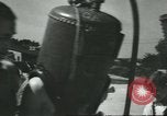 Standbild Diver's Helm Fitchburg Massachusetts USA, 1931, aus Sekunde 33 historischem Filmmaterial Videoclip 65675058052