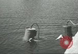 Standbild Diver's Helm Fitchburg Massachusetts USA, 1931, aus Sekunde 47 historischem Filmmaterial Videoclip 65675058052
