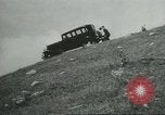 Standbild Automobil Tests South Bend Indiana USA, 1932, aus Sekunde 5 historischem Filmmaterial Videoclip 65675058057