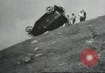 Standbild Automobil Tests South Bend Indiana USA, 1932, aus Sekunde 12 historischem Filmmaterial Videoclip 65675058057