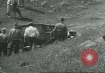 Standbild Automobil Tests South Bend Indiana USA, 1932, aus Sekunde 39 historischem Filmmaterial Videoclip 65675058057
