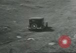 Standbild Automobil Tests South Bend Indiana USA, 1932, aus Sekunde 55 historischem Filmmaterial Videoclip 65675058057