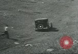 Standbild Automobil Tests South Bend Indiana USA, 1932, aus Sekunde 56 historischem Filmmaterial Videoclip 65675058057