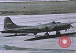 Immagine di 303gruppo di bombardamento Battle Creek Michigan USA, 1942, secondo 28 filmato di repertorio 65675058058