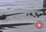 Immagine di 303gruppo di bombardamento Battle Creek Michigan USA, 1942, secondo 30 filmato di repertorio 65675058058