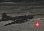 Immagine di 303gruppo di bombardamento Battle Creek Michigan USA, 1942, secondo 62 filmato di repertorio 65675058058