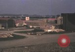 Standbild 303rd Bombardierung Gruppe England Molesworth Flugplatz, 1942, aus Sekunde 18 historischem Filmmaterial Videoclip 65675058063