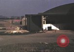 Standbild 303rd Bombardierung Gruppe England Molesworth Flugplatz, 1942, aus Sekunde 22 historischem Filmmaterial Videoclip 65675058063