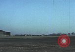 Standbild 303rd Bombardierung Gruppe England Molesworth Flugplatz, 1942, aus Sekunde 36 historischem Filmmaterial Videoclip 65675058063