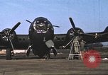 Standbild 303rd Bombardierung Gruppe England Molesworth Flugplatz, 1942, aus Sekunde 14 historischem Filmmaterial Videoclip 65675058064