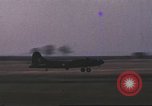 Standbild 303rd Bombardierung Gruppe England Molesworth Flugplatz, 1942, aus Sekunde 5 historischem Filmmaterial Videoclip 65675058065