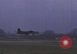 Standbild 303rd Bombardierung Gruppe England Molesworth Flugplatz, 1942, aus Sekunde 11 historischem Filmmaterial Videoclip 65675058065