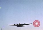 Standbild 303rd Bombardierung Gruppe England Molesworth Flugplatz, 1942, aus Sekunde 25 historischem Filmmaterial Videoclip 65675058065