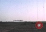 Standbild 303rd Bombardierung Gruppe England Molesworth Flugplatz, 1942, aus Sekunde 38 historischem Filmmaterial Videoclip 65675058065