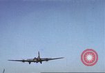 Standbild 303rd Bombardierung Gruppe England Molesworth Flugplatz, 1942, aus Sekunde 48 historischem Filmmaterial Videoclip 65675058065