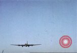 Standbild 303rd Bombardierung Gruppe England Molesworth Flugplatz, 1942, aus Sekunde 49 historischem Filmmaterial Videoclip 65675058065