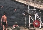 Standbild 303rd Bomb Group Vereinigtes Königreich, 1942, aus Sekunde 16 historischem Filmmaterial Videoclip 65675058071