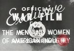 Standbild Erdbewegungsmaschinen Pacific Theater, 1944, aus Sekunde 12 historischem Filmmaterial Videoclip 65675058072