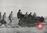 Standbild Erdbewegungsmaschinen europäische Theater, 1944, aus Sekunde 26 historischem Filmmaterial Videoclip 65675058073