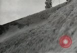 Standbild Erdbewegungsmaschinen europäische Theater, 1944, aus Sekunde 57 historischem Filmmaterial Videoclip 65675058073