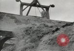Standbild Erdbewegungsmaschinen europäische Theater, 1944, aus Sekunde 62 historischem Filmmaterial Videoclip 65675058073