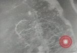 Standbild Erdbewegungsmaschinen Pacific Theater, 1944, aus Sekunde 12 historischem Filmmaterial Videoclip 65675058074
