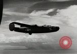Standbild Erdbewegungsmaschinen Pacific Theater, 1944, aus Sekunde 30 historischem Filmmaterial Videoclip 65675058074