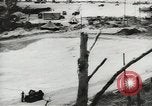 Standbild Erdbewegungsmaschinen Pacific Theater, 1944, aus Sekunde 40 historischem Filmmaterial Videoclip 65675058074