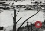 Standbild Erdbewegungsmaschinen Pacific Theater, 1944, aus Sekunde 41 historischem Filmmaterial Videoclip 65675058074