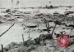 Standbild Erdbewegungsmaschinen Pacific Theater, 1944, aus Sekunde 44 historischem Filmmaterial Videoclip 65675058074