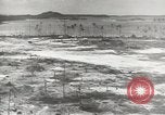 Standbild Erdbewegungsmaschinen Pacific Theater, 1944, aus Sekunde 5 historischem Filmmaterial Videoclip 65675058075