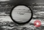 Standbild Erdbewegungsmaschinen Pacific Theater, 1944, aus Sekunde 9 historischem Filmmaterial Videoclip 65675058075
